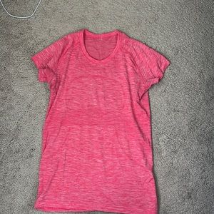 Lululemon swiftly tech, short sleeve T, size 12